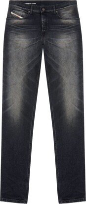 2023 D-Finitive tapered jeans