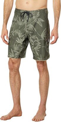 Barnacle Scallop Stoney 19 Boardshorts (Military) Men's Swimwear