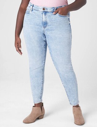 Signature Fit Skinny Jean