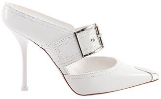 Buckle Detailed Pumps