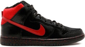 Dunk High Pro Premium SB Krampus sneakers