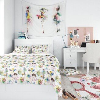 Designart 'Beauty and Fashion Pattern' Modern Teen Bedding Set - Duvet Cover & Shams