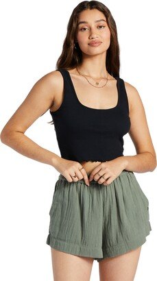 Juniors' Keep It Wavy Rib-Knit Tank Top