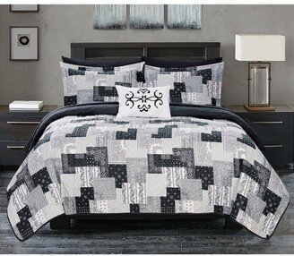 Rafaela Reversible Quilt Set