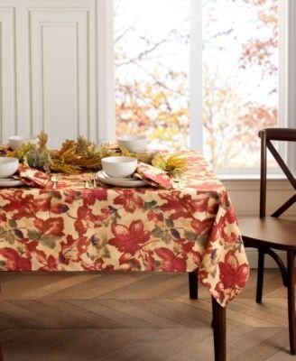 Harvest Fest Tablecloth Collection