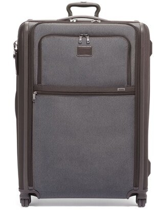 Alpha 3 Extended Trip Expandable 4 Wheeled Packing Case