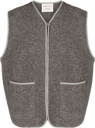 Valur zip-up wool vest