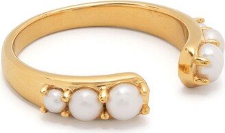 x Harris Reed Openness pearl ring