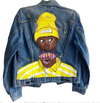 Quillattire Hand Painted Save The Bee's Levis Denim Jacket