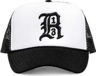 Trucker Hat in Black,White