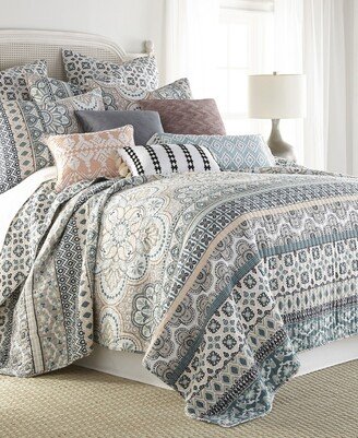 Addie Mediterranean Medallion Reversible Quilt Set, Twin