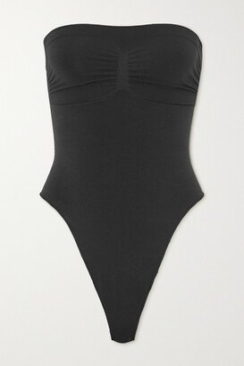 Seamless Sculpt Strapless Thong Bodysuit - Onyx