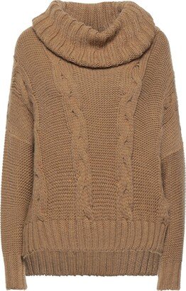 CASHMERE COMPANY Turtleneck Camel