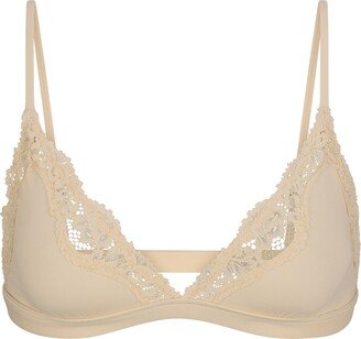 Fits Everybody Lace Triangle Bralette | Sand