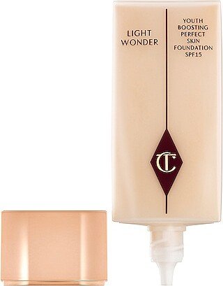 Light Wonder Foundation in Beauty: NA-AD