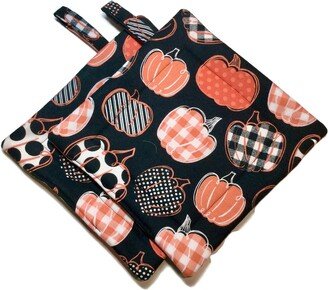 Quilted Pot Holders Set Of 2 Autumn Pumpkins