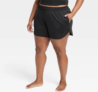 Women' Soft Stretch Short 3.5 - All in Motion™ Black 3X