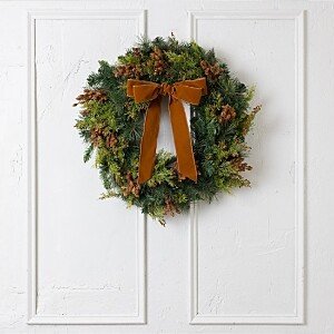 CocoBella Ivy Holiday Wreath