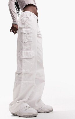 ultimate cargo jeans in white