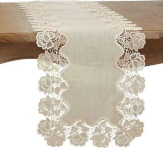Saro Lifestyle Lace Table Runner With Rose Border Design