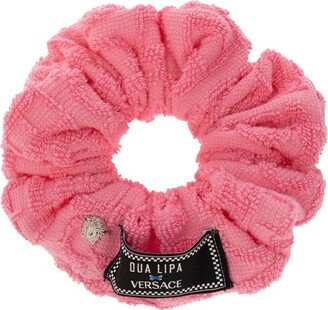 X Dua Lipa Logo-Patch Scrunchie