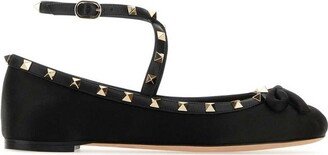 Garavani Rockstud Round Toe Ballerina Shoes