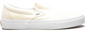 Classic Slip-On White sneakers