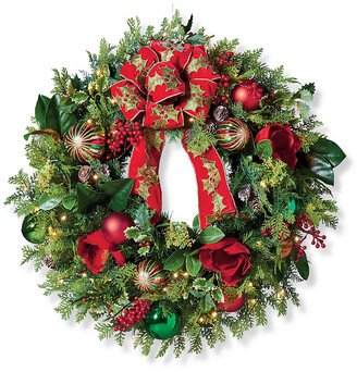 Yuletide Wonder Outdoor Wreath