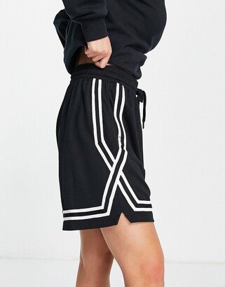 Nike Basketball Dri-FIT Crossover shorts in black