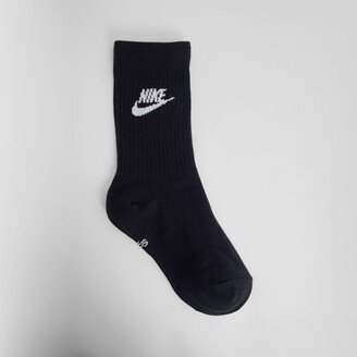 Man Black Socks