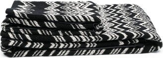 Woven Zigzag-Print Bath Towel