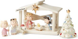 Peanuts The Christmas Pageant & Creche 8-Piece Set