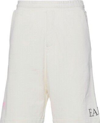 Shorts & Bermuda Shorts White-AC