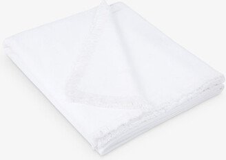 White Camber Frayed-edge Cotton Tablecloth 140cm x 230cm