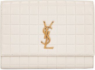 Flap Pouch in Cream