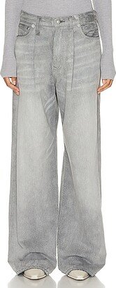 Damon Pleated Wide Leg Jean in Grey