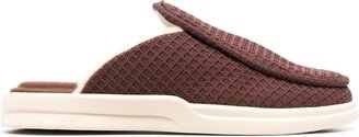 Lusso Esto waffle-knit sherpa slippers