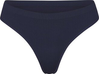 Soft Smoothing Seamless Thong | Navy