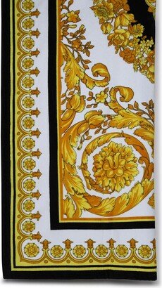 Baroque Pattern Beach Towel