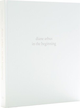 YALE UNIVERSITY PRESS Diane Arbus: In The Beginning, 1956-1962 Photography Book (-)