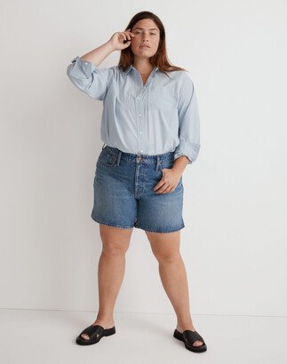 Plus Relaxed Mid-Length Denim Shorts in Kimbrough Wash: Side-Slit Edition