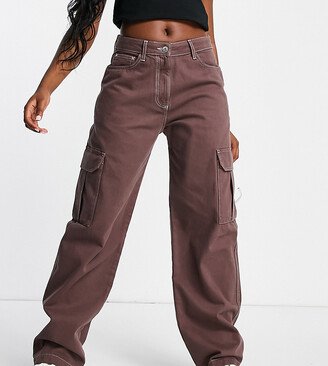 x015 anti fit cargo jeans with contrast stitch in mocha