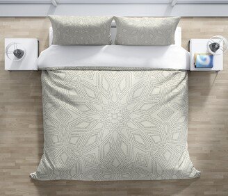 OLIVIA IVORY Duvet Cover