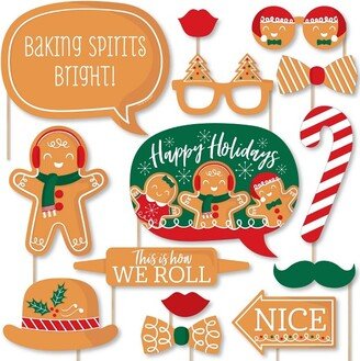 Big Dot of Happiness Gingerbread Christmas - Gingerbread Man Holiday Party Photo Booth Props Kit - 20 Count