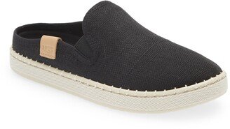 Delu Slip-On Sneaker