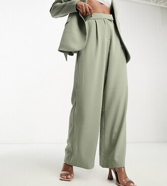 Ever New Petite tailored wide leg pants in olive