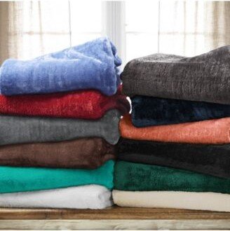 Wrinkle Resistant Plush Fleece Blanket Collection