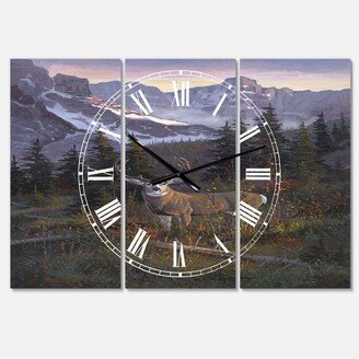 Designart High Country Muley Large Traditional 3 Panels Wall Clock - 23 x 23 x 1