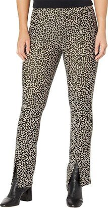 Giraffe Split Hem Leggings (Khaki) Women's Casual Pants