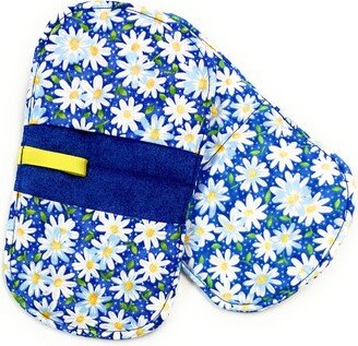 Set Of 2 - White Yellow Daisy Daisies On Blue Oval Hot Pot Plate Pan Holders Microwave Mitts Made in America By She Who Sews 698